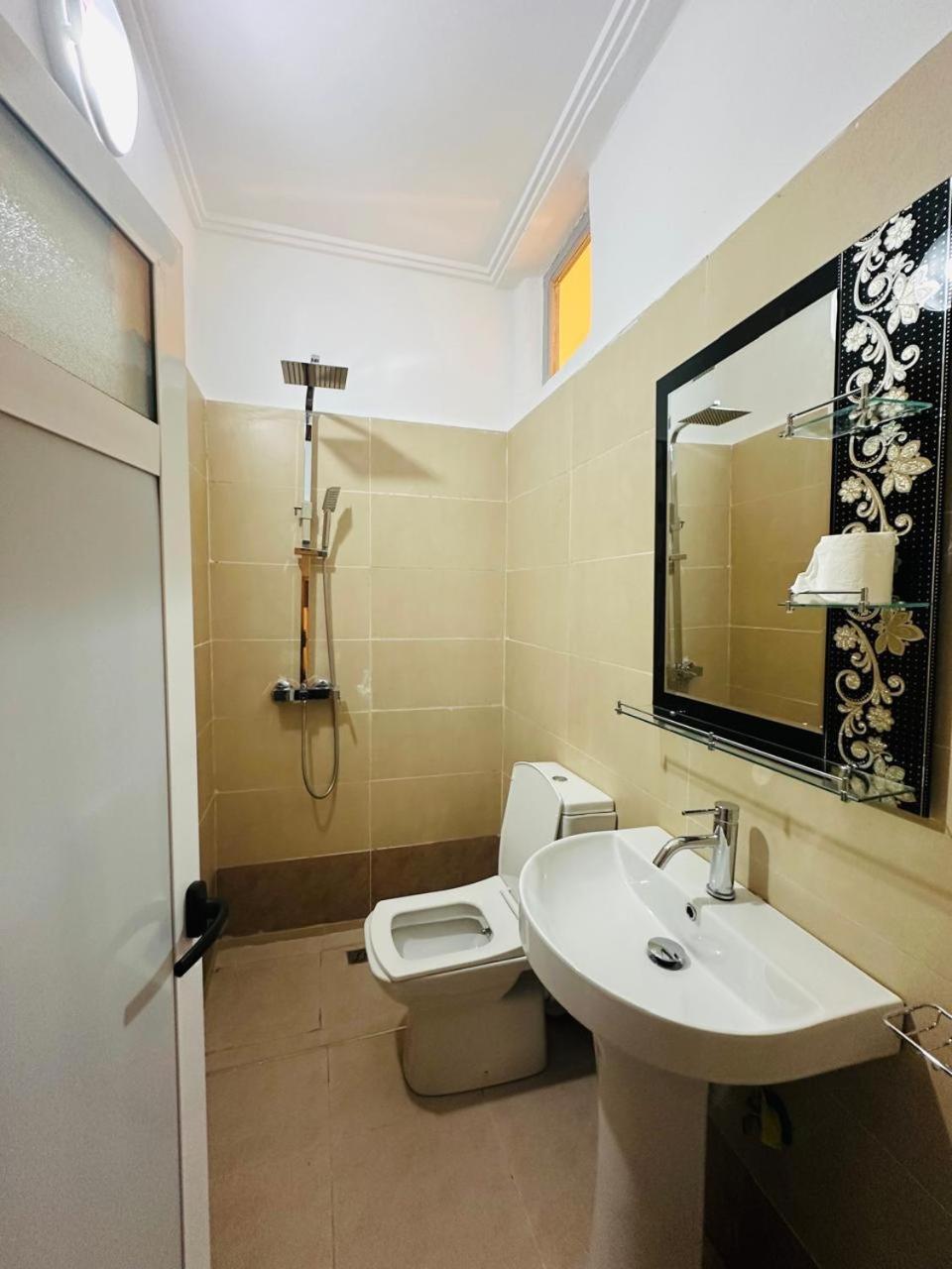 Appartement City Center Ouarzazate Bagian luar foto